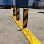 Flexible Rubber Traffic Lane Separator Post 4