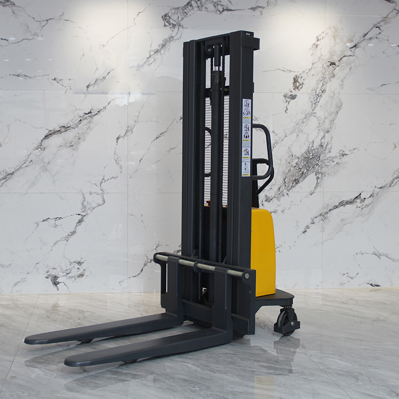 SPN Semi Electric Stacker with Straddle Leg 5